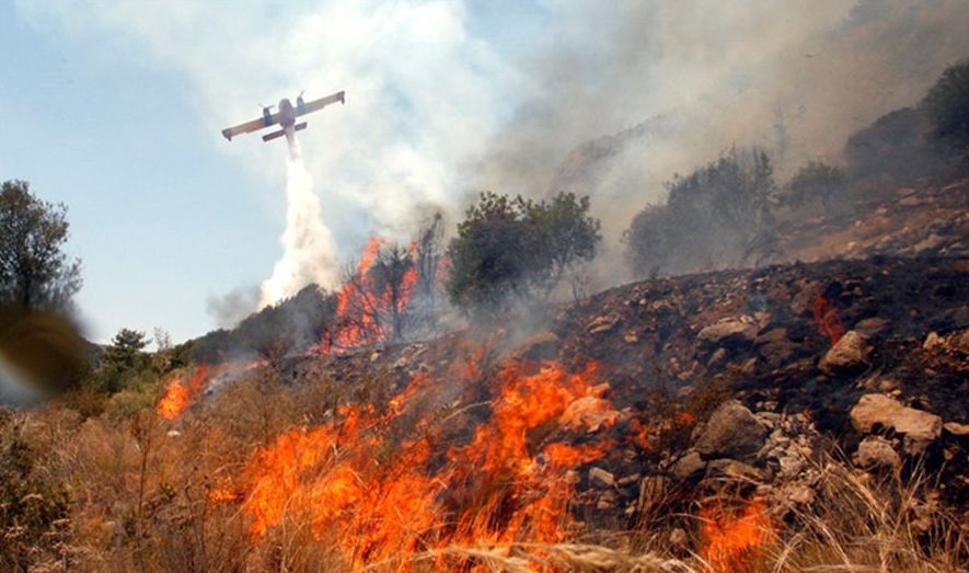 Η Αχαΐα στις φλόγες για δεύτερη ημέρα