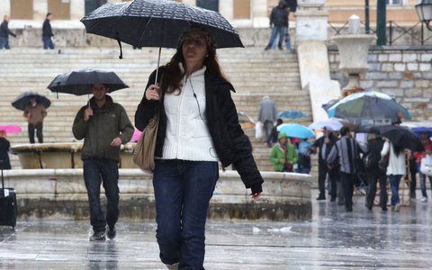 Χαλάει ο καιρός με καταιγίδες και θυελλώδεις ανέμους