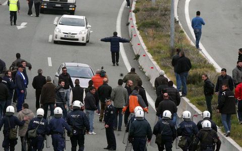 Με επεισόδια κλείνει ο κύκλος των αγροτικών κινητοποιήσεων