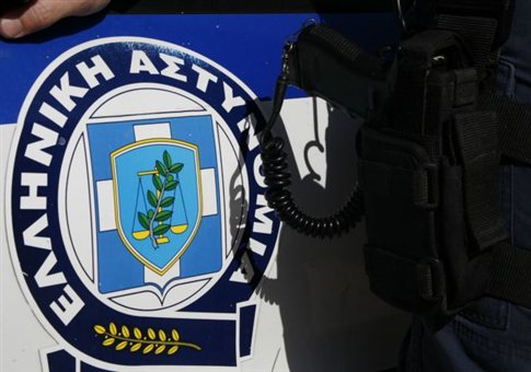 Επίθεση με μολότοφ στο αστυνομικό τμήμα Ακροπόλεως